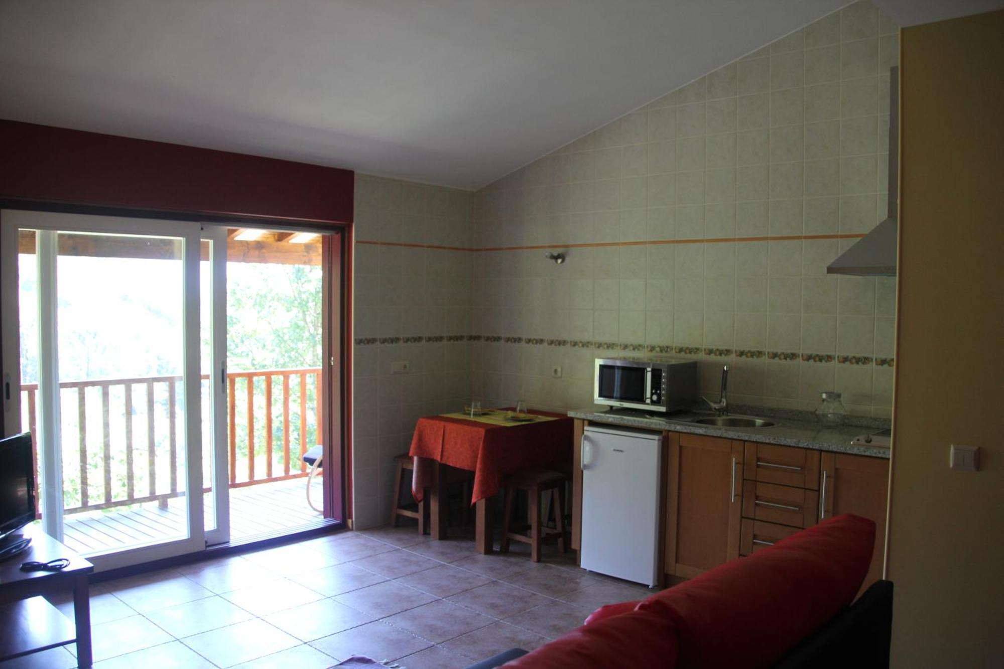 Encostas Da Torre Guest House Terras de Bouro Exterior foto