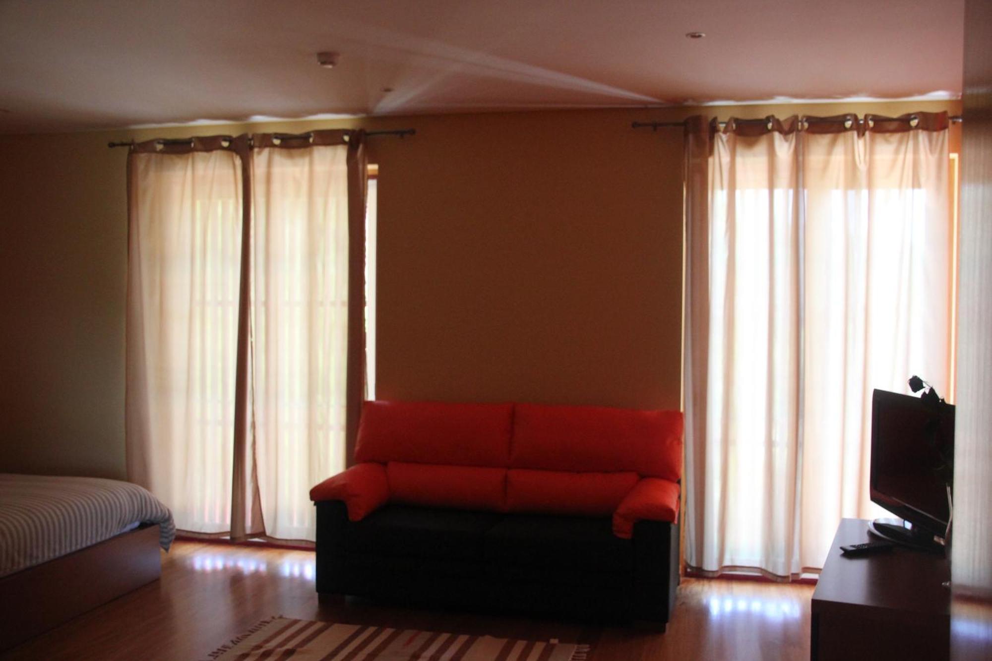 Encostas Da Torre Guest House Terras de Bouro Exterior foto