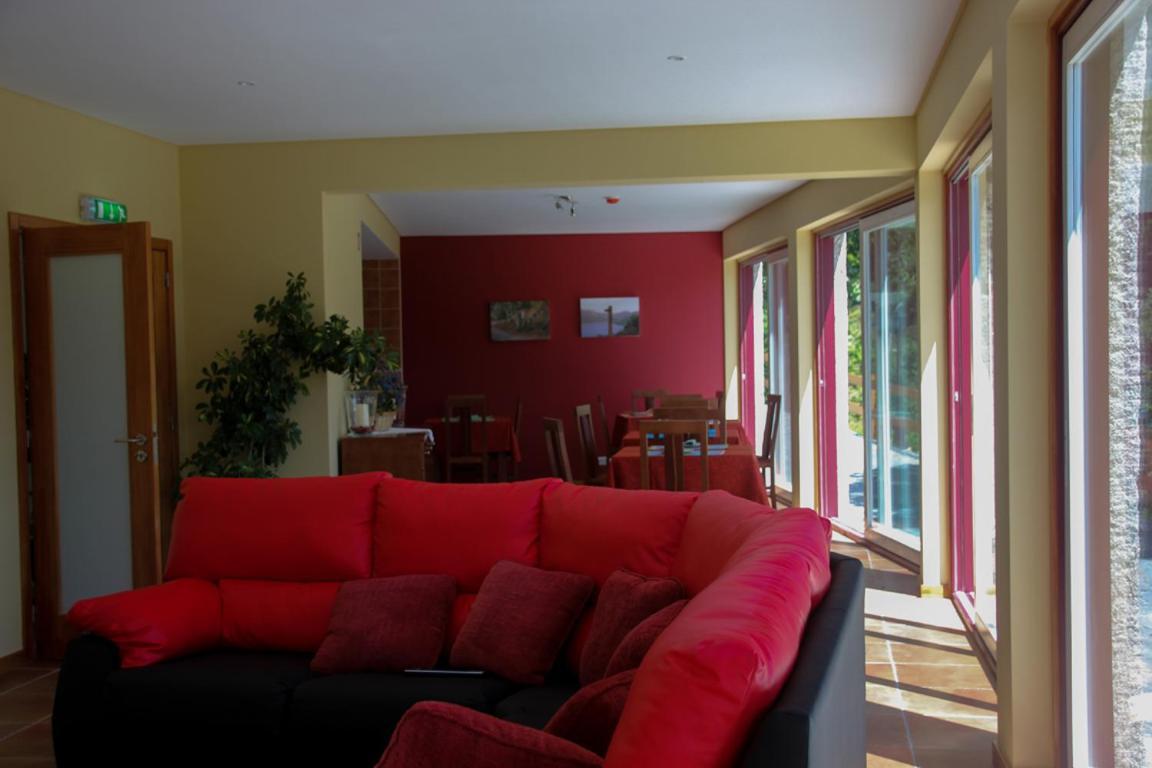 Encostas Da Torre Guest House Terras de Bouro Exterior foto